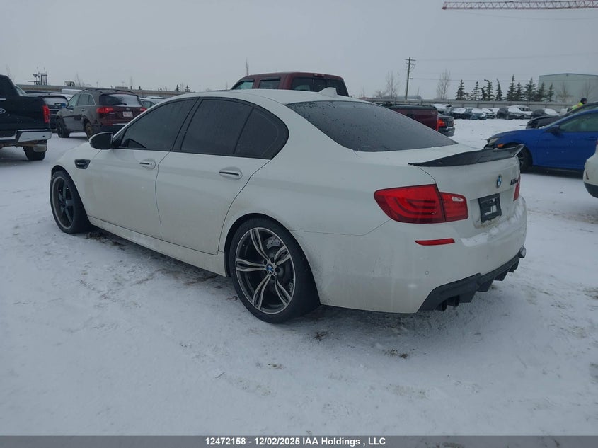 WBSFV9C59CC772354 2012 BMW M5 photo no. 3