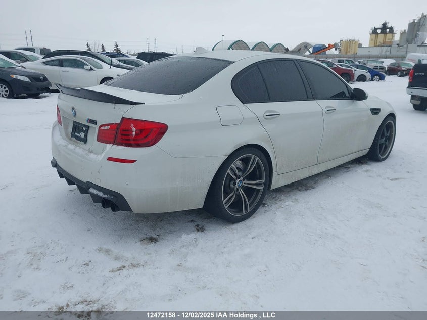 WBSFV9C59CC772354 2012 BMW M5 photo no. 4