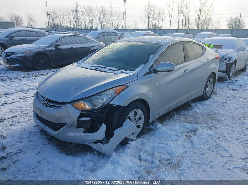 5NPDH4AE2DH298135 2013 HYUNDAI ELANTRA photo no. 2