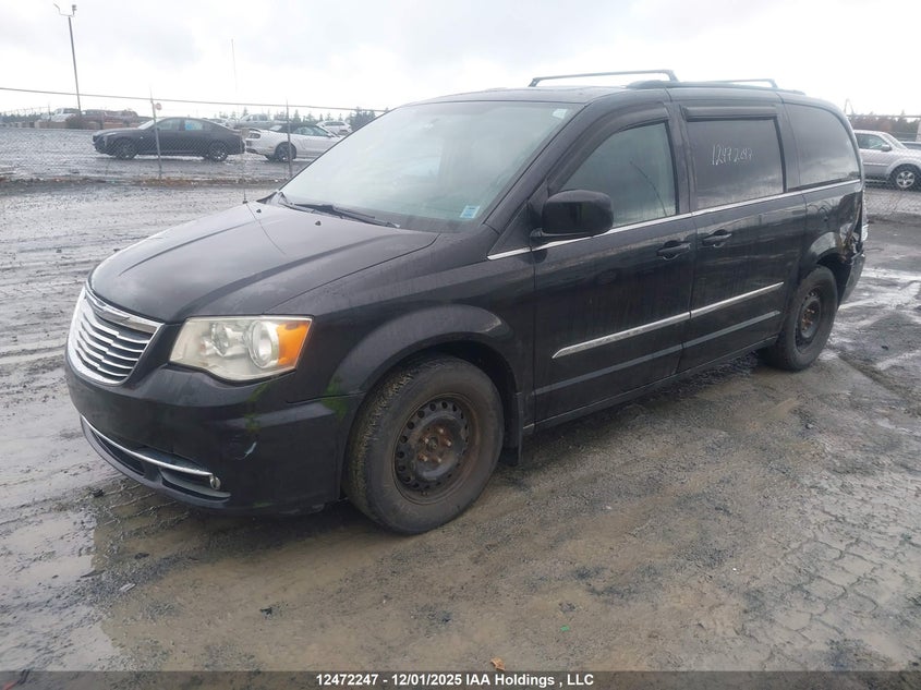 2C4RC1BG0CR389764 2012 CHRYSLER TOWN & COUNTRY photo no. 2