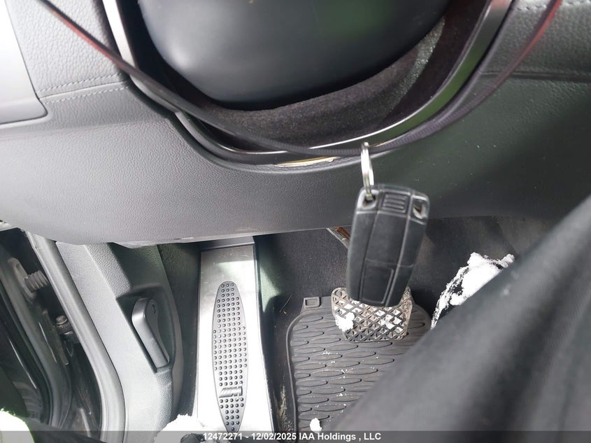 5YMGZ0C50BLK14393 2011 BMW X6 M photo no. 11