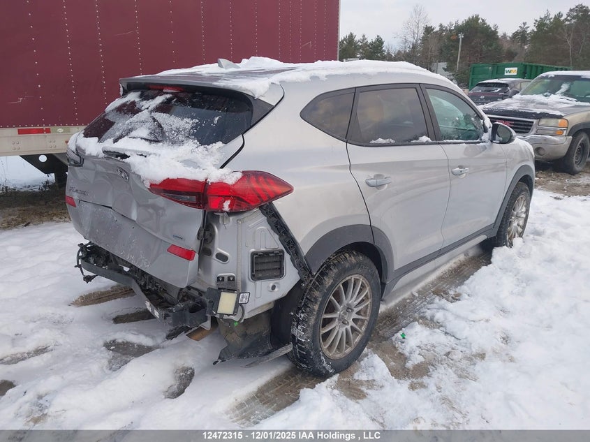 KM8J3CA47LU111703 2020 HYUNDAI TUCSON photo no. 4