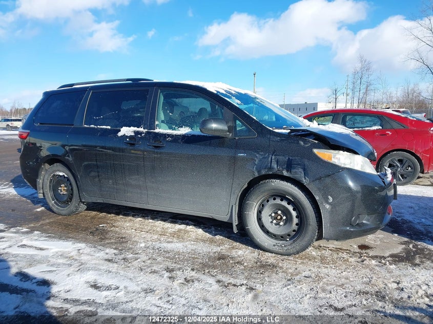 5TDJK3DC9GS130693 2016 TOYOTA SIENNA photo no. 13