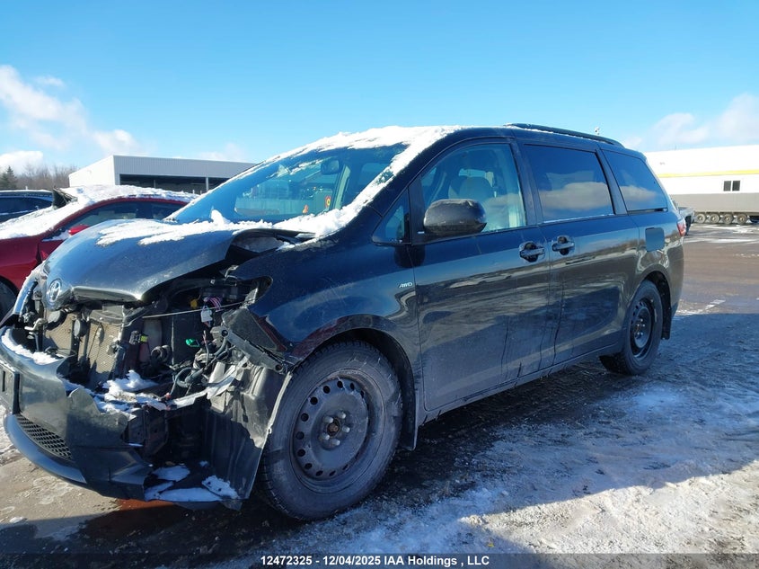 5TDJK3DC9GS130693 2016 TOYOTA SIENNA photo no. 14