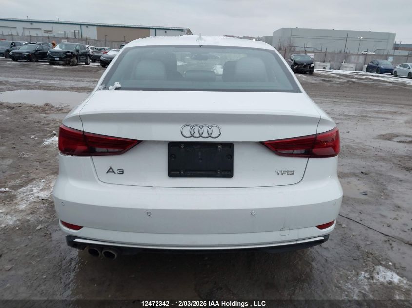 2018 Audi A3 2.0T Komfort VIN: WAUAUGFF3J1007210 Lot: 12472342