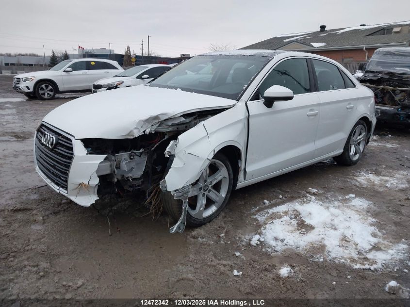 2018 Audi A3 2.0T Komfort VIN: WAUAUGFF3J1007210 Lot: 12472342