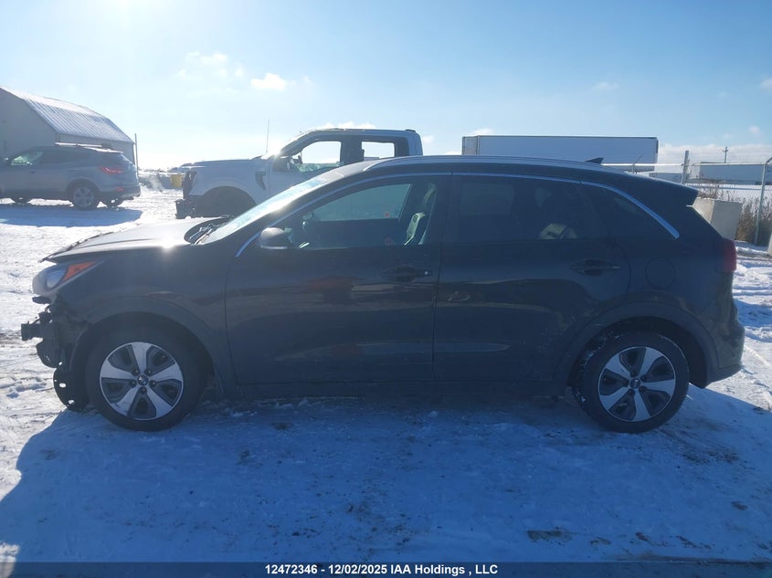 KNDCC3LC8H5093425 2017 KIA NIRO photo no. 15