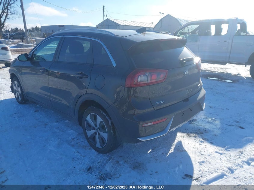 KNDCC3LC8H5093425 2017 KIA NIRO photo no. 3