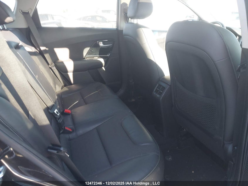 KNDCC3LC8H5093425 2017 KIA NIRO photo no. 8