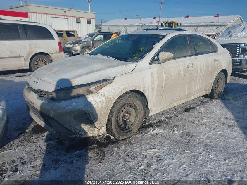 3KPF34AD8NE480832 2022 KIA FORTE photo no. 2