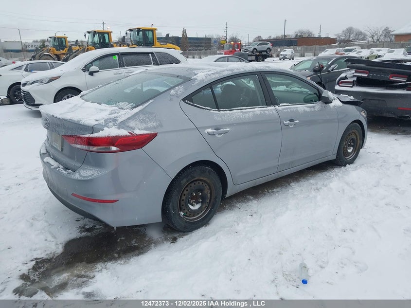 5NPD74LFXHH135747 2017 HYUNDAI ELANTRA photo no. 4