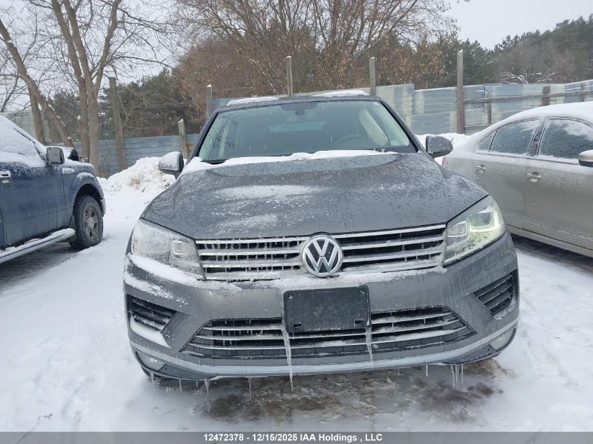 2015 Volkswagen Touareg 3.0 Tdi Comfortline/3.0 Tdi Execline/3.0 Tdi Highline/3.0 Tdi Sportline VIN: WVGEP9BP6FD008102 Lot: 12472378