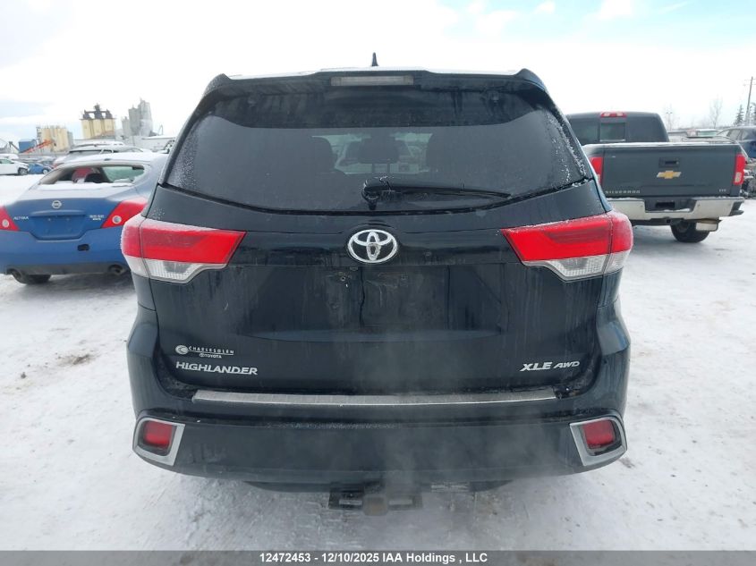 2019 Toyota Highlander Se/Xle VIN: 5TDJZRFH3KS733915 Lot: 12472453