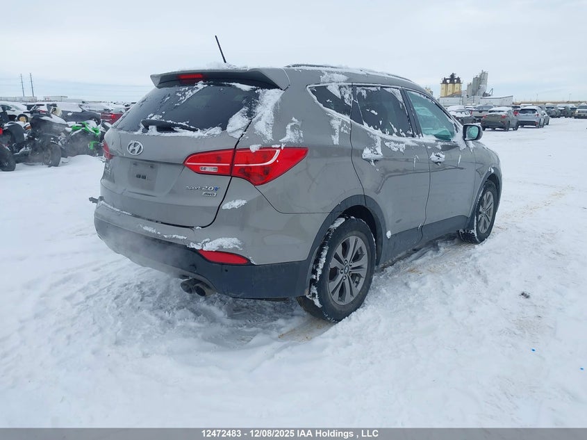 5XYZUDLA2GG330752 2016 HYUNDAI SANTA FE photo no. 4
