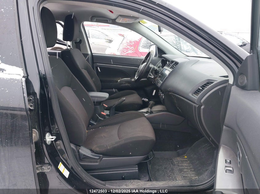 JA4AJ4AW7JU603575 2018 MITSUBISHI RVR photo no. 5
