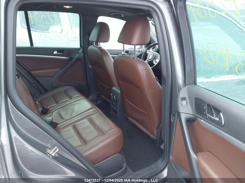 WVGJV7AX5FW531920 2015 VOLKSWAGEN TIGUAN photo no. 8