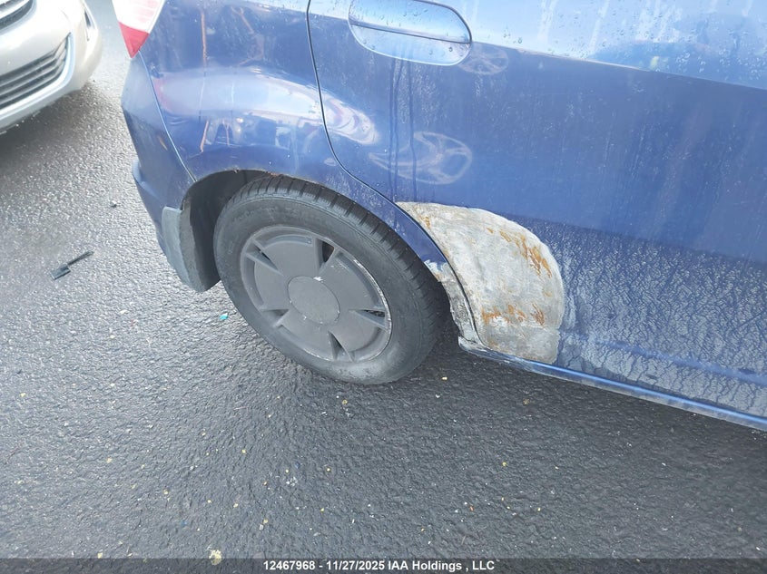 2009 Honda Fit Lx VIN: JHMGE88589S812144 Lot: 12467968X