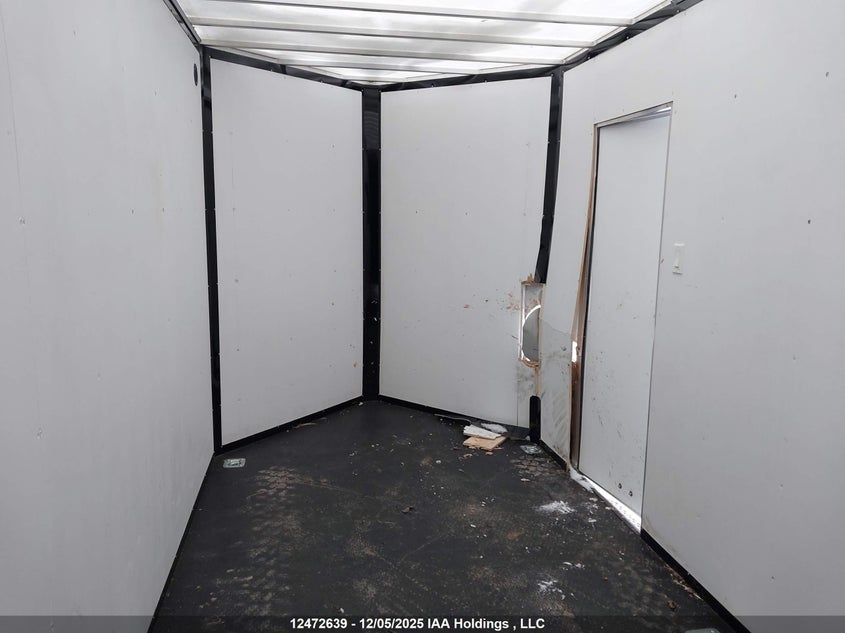 2C9BYFCH1S3315840 2025   photo no. 5