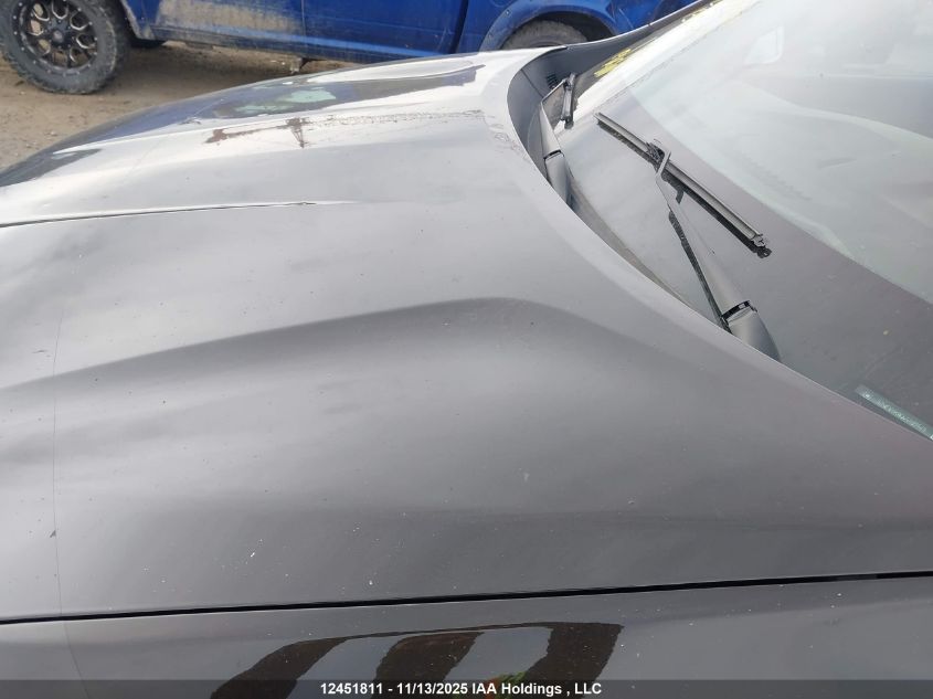 2018 Chevrolet Traverse 3Lt VIN: 1GNEVHKW3JJ121549 Lot: 12451811X