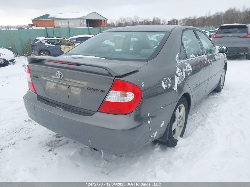 4T1BE32K94U825815 2004 TOYOTA CAMRY photo no. 4
