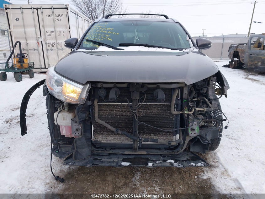 5TDJCRFH5FS008095 2015 TOYOTA HIGHLANDER photo no. 13