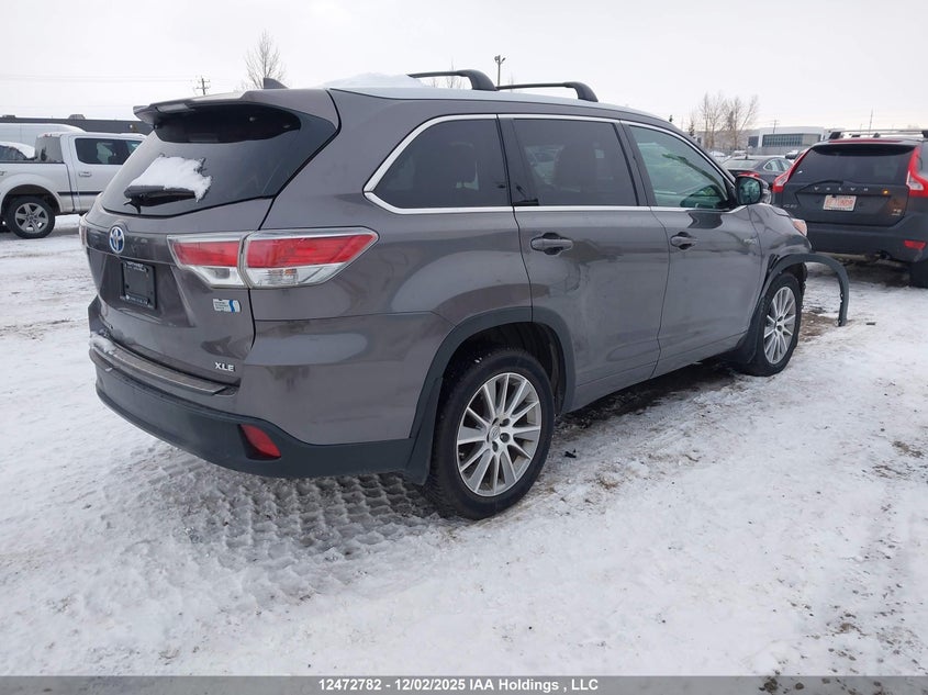 5TDJCRFH5FS008095 2015 TOYOTA HIGHLANDER photo no. 4