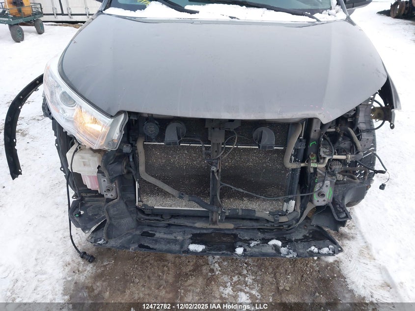 5TDJCRFH5FS008095 2015 TOYOTA HIGHLANDER photo no. 6