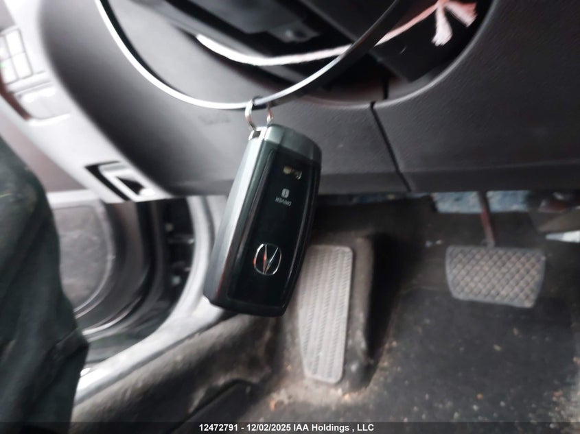 19UUB1F58JA801387 2018 ACURA TLX photo no. 11