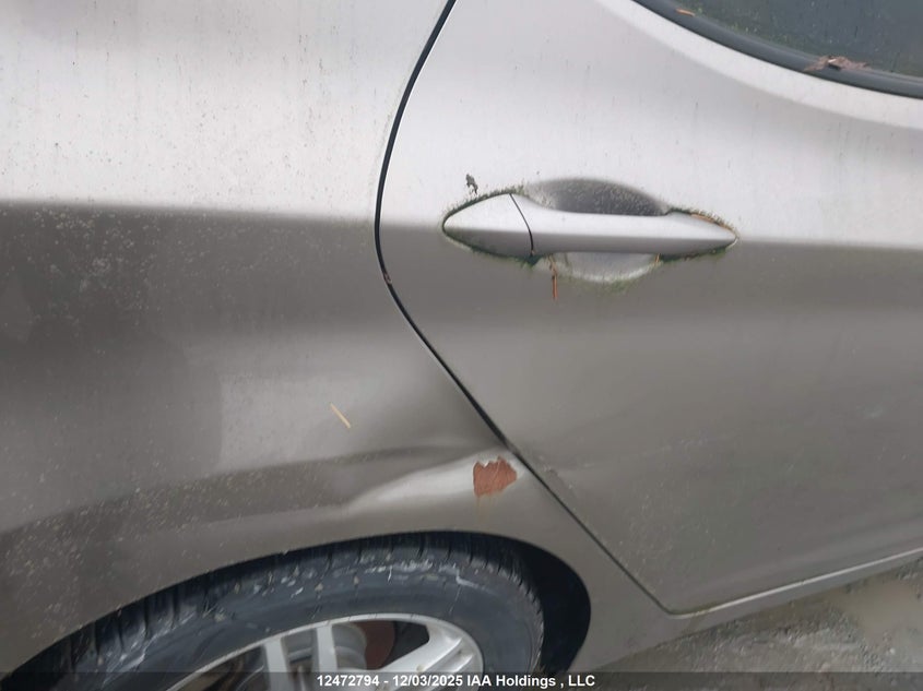 5NPDH4AE6DH319715 2013 HYUNDAI ELANTRA photo no. 6