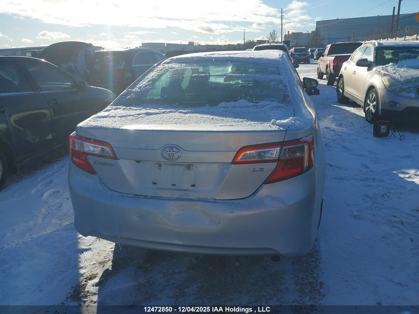 4T1BF1FK3CU587020 2012 TOYOTA CAMRY photo no. 16