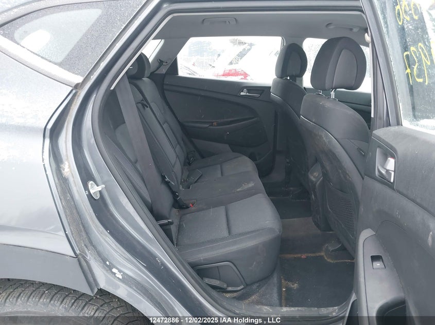 KM8J2CA48JU619937 2018 HYUNDAI TUCSON photo no. 8