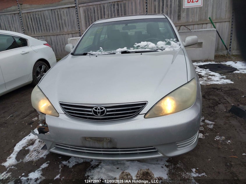 4T1BE32KX5U559030 2005 TOYOTA CAMRY photo no. 12