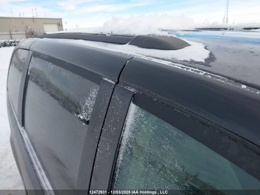 2016 Chrysler Town & Country Touring L VIN: 2C4RC1CG2GR279674 Lot: 12472931