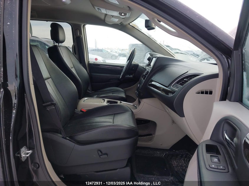 2C4RC1CG2GR279674 2016 CHRYSLER TOWN & COUNTRY photo no. 5