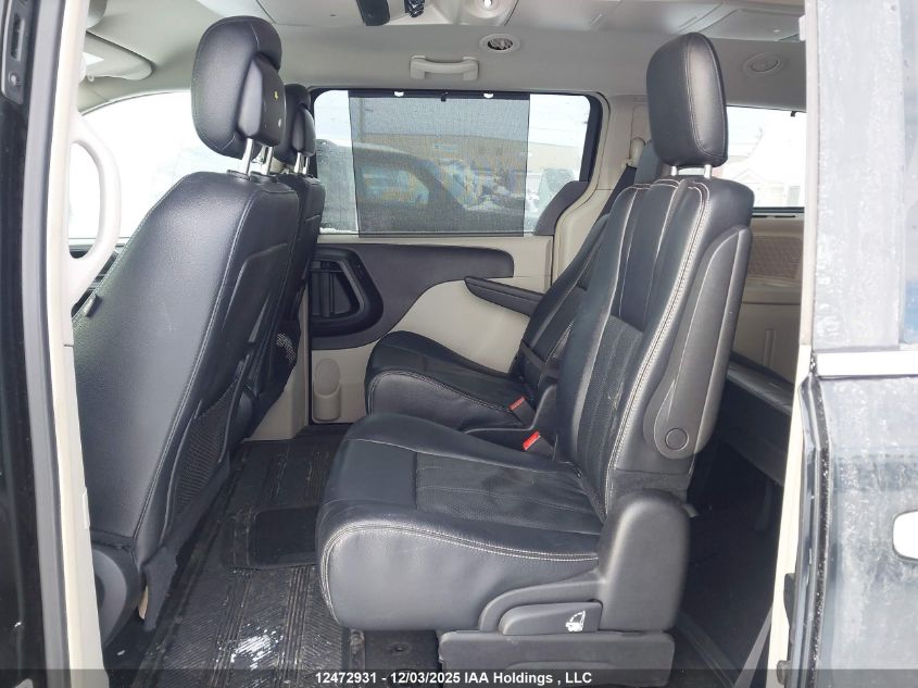 2016 Chrysler Town & Country Touring L VIN: 2C4RC1CG2GR279674 Lot: 12472931