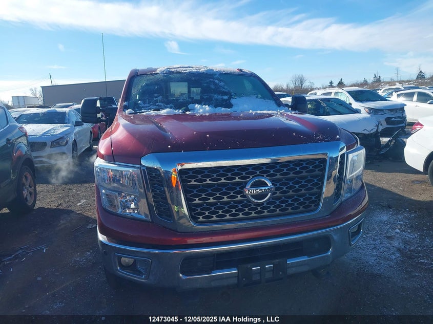 1N6AA1F42JN513916 2018 NISSAN TITAN photo no. 12