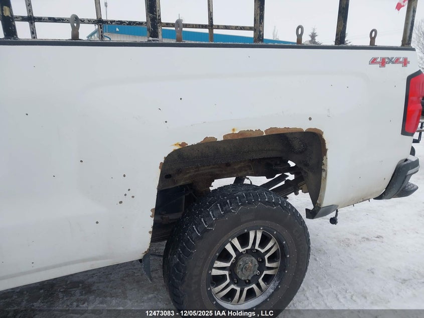 1GC3KYCG3FZ135931 2015 CHEVROLET SILVERADO photo no. 18