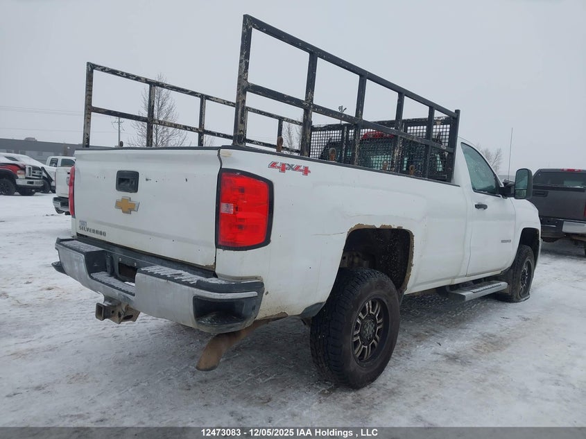1GC3KYCG3FZ135931 2015 CHEVROLET SILVERADO photo no. 4