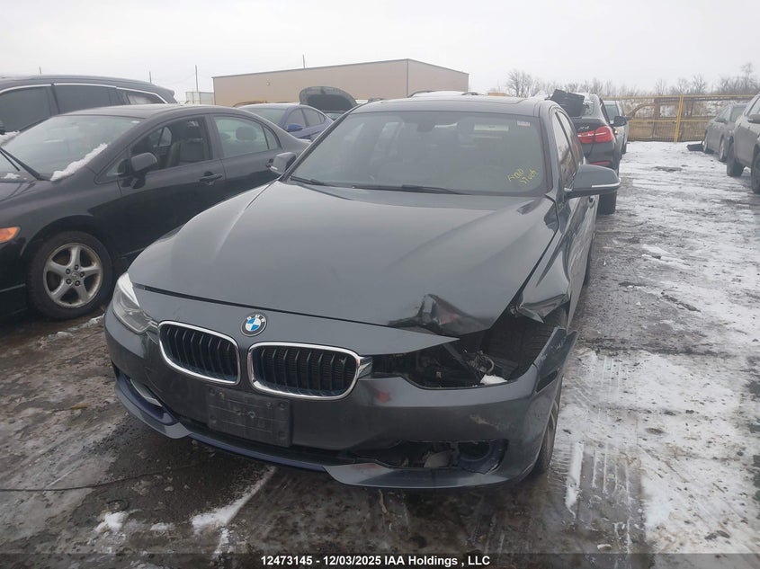 WBA3B3C51DJ976852 2013 BMW 3ER photo no. 2