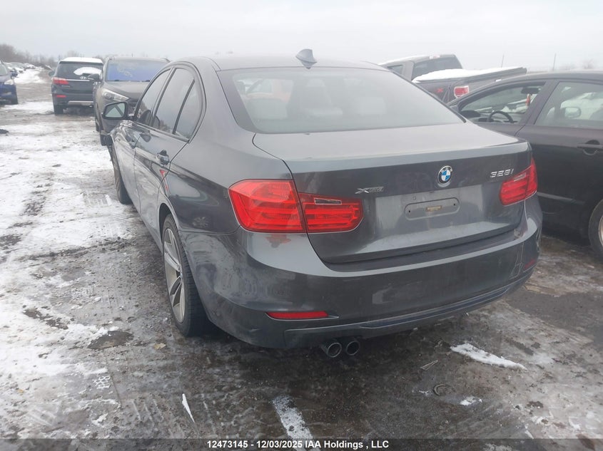 WBA3B3C51DJ976852 2013 BMW 3ER photo no. 3