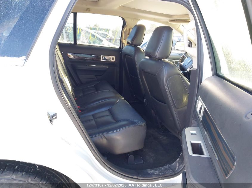 2010 Lincoln Mkx VIN: 2LMDJ8JC5ABJ18700 Lot: 12473167