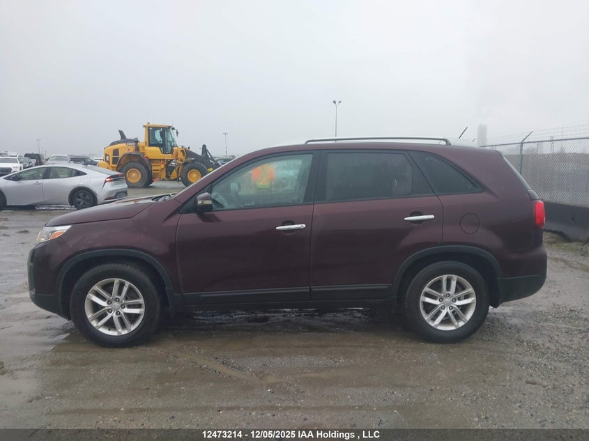 5XYKT3A65FG595726 2015 KIA SORENTO photo no. 14