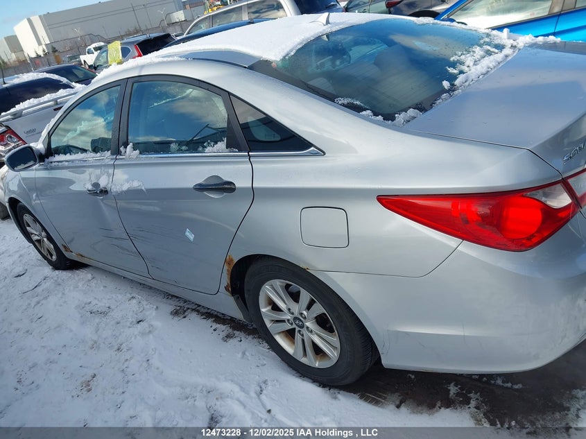 5NPEB4AC2BH032616 2011 HYUNDAI SONATA photo no. 6