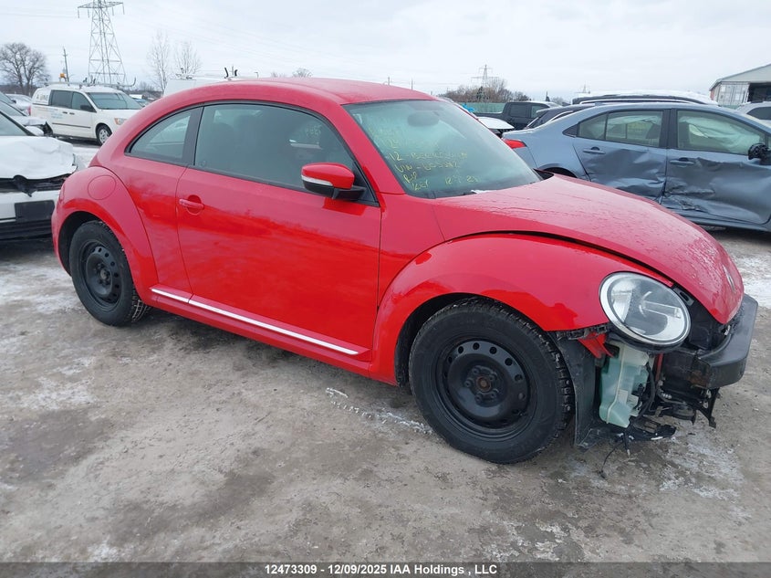 3VWJX7AT2CM605542 2012 Volkswagen Beetle 2.5L Comfortline/2.5L Highline/Premiere/Premiere+ auction photo 1
