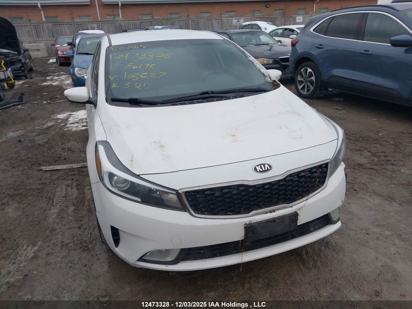3KPFL4A79HE105627 2017 KIA FORTE photo no. 22
