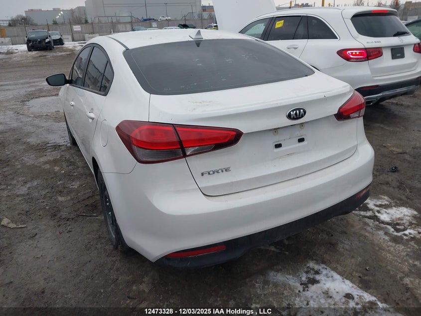 3KPFL4A79HE105627 2017 KIA FORTE photo no. 3