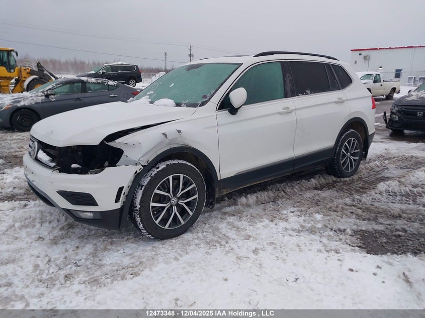 3VV2B7AX5JM122232 2018 VOLKSWAGEN TIGUAN photo no. 2