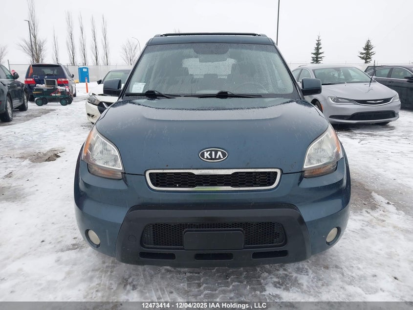 KNDJT2A20A7058111 2010 KIA SOUL photo no. 13