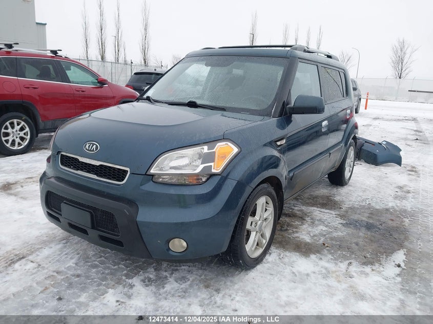 KNDJT2A20A7058111 2010 KIA SOUL photo no. 2