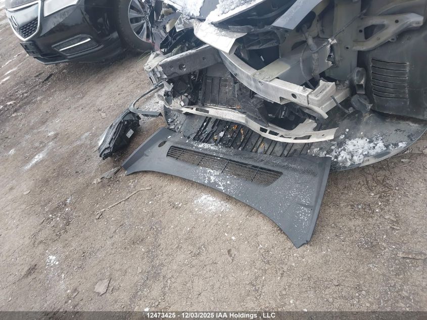 2024 Tesla Model Y Long Range VIN: 7SAYGDEE3RF989407 Lot: 12473425